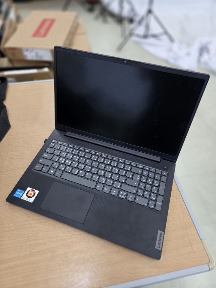 คอมพิวเตอร์โน้ตบุ๊ค Lenovo V15 Gen 4